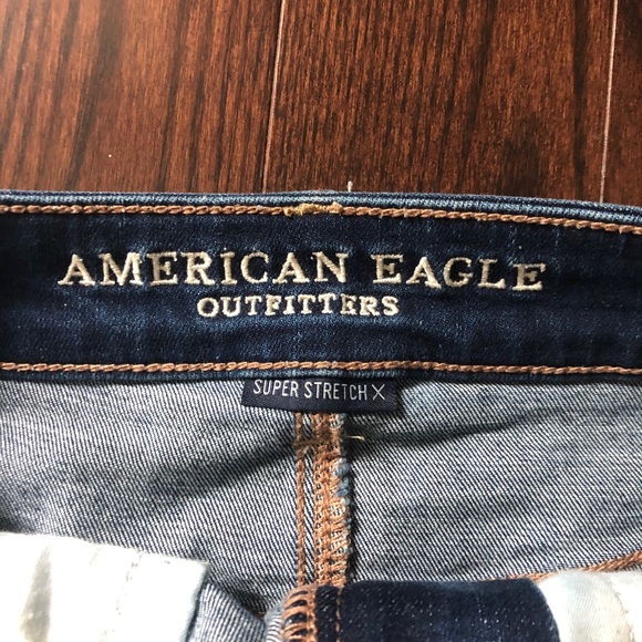 American Eagle Outfitters Ripped Jeans Shorts! - Picture 3 of 3